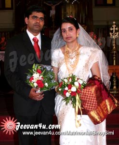Binoy Simi Marriage Photos at St Augustine's Church